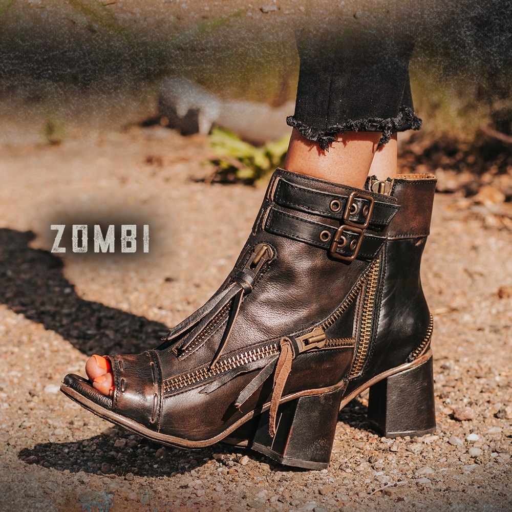 Freebird by Steven Zombi Bootie Heel Peep Toe Black Size 10 NWT - Picture 2 of 11